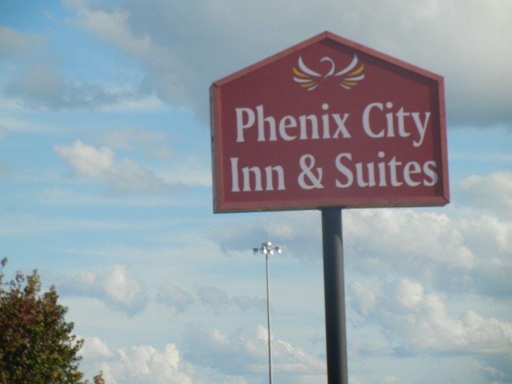 Days Inn By Wyndham Phenix City Near Fort Moore Exterior foto