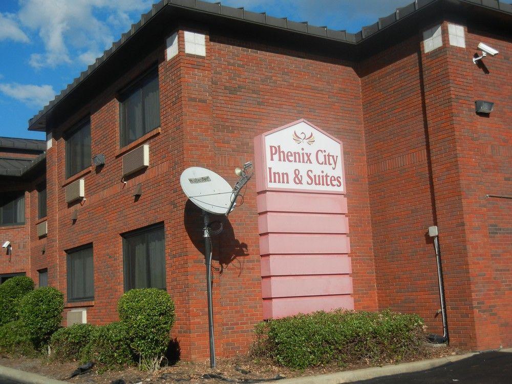 Days Inn By Wyndham Phenix City Near Fort Moore Exterior foto